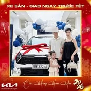 Kia Bạch Đằng - Hoạt động hỗ trợ khách chọn xe tại Hà Đông.