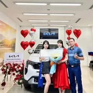 Kia Bạch Đằng - Tư vấn và xem xe Kia tại Hai Bà Trưng.